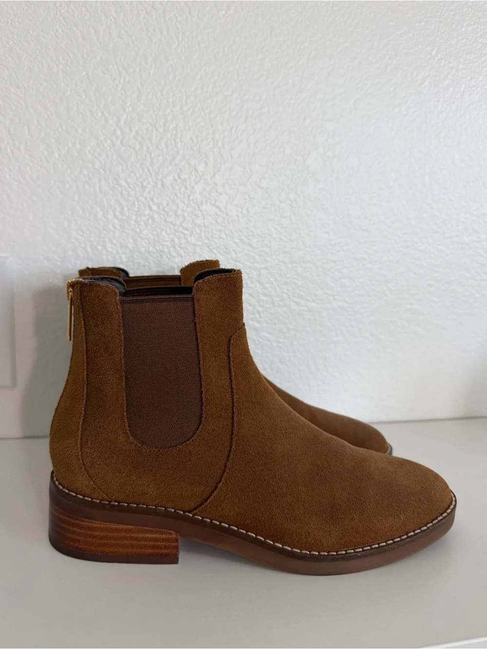 Cole Haan Women’s Greenwich Brown Akle Boots 7
